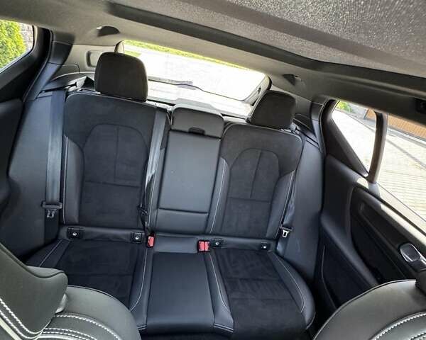 Білий Вольво XC40, об'ємом двигуна 0 л та пробігом 53 тис. км за 24200 $, фото 24 на Automoto.ua