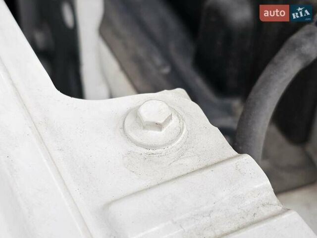 Білий Вольво XC40, об'ємом двигуна 1.48 л та пробігом 69 тис. км за 29200 $, фото 32 на Automoto.ua