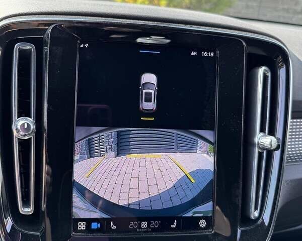 Білий Вольво XC40, об'ємом двигуна 0 л та пробігом 53 тис. км за 24200 $, фото 12 на Automoto.ua