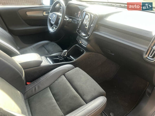 Білий Вольво XC40, об'ємом двигуна 0 л та пробігом 21 тис. км за 29000 $, фото 11 на Automoto.ua