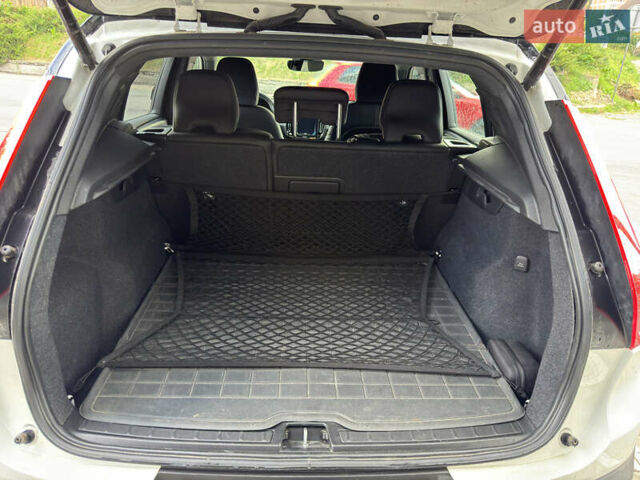Белый Вольво XC40, объемом двигателя 0 л и пробегом 44 тыс. км за 24900 $, фото 22 на Automoto.ua