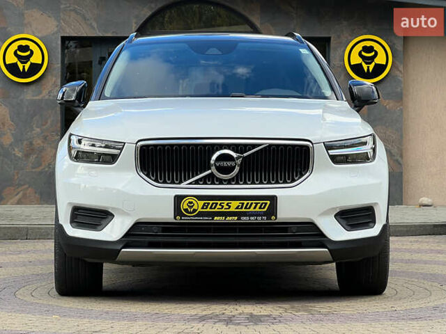 Вольво XC40 2022 в Львове на Automoto.ua Белый Вольво XC40, объемом двигателя 1.97 л и пробегом 126 тыс. км за 20900 $, фото 1 на Automoto.ua