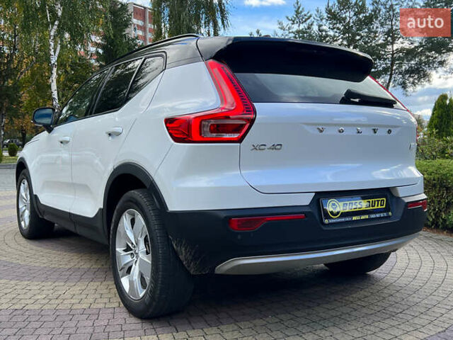Вольво XC40 2022 в Львове на Automoto.ua Белый Вольво XC40, объемом двигателя 1.97 л и пробегом 126 тыс. км за 20900 $, фото 4 на Automoto.ua