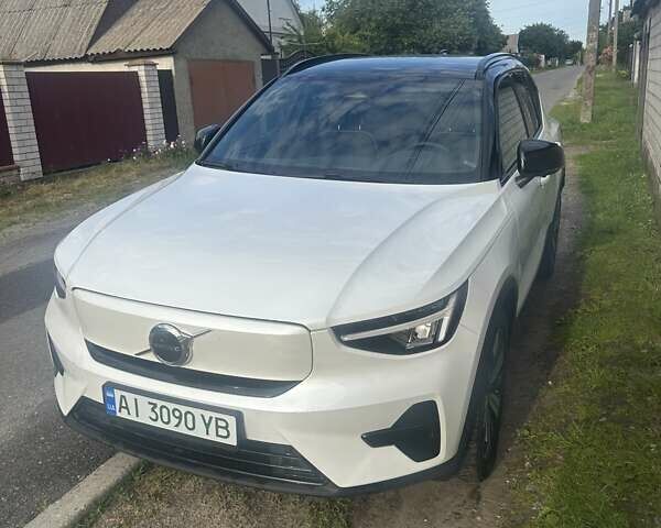 Білий Вольво XC40, об'ємом двигуна 0 л та пробігом 53 тис. км за 29800 $, фото 1 на Automoto.ua
