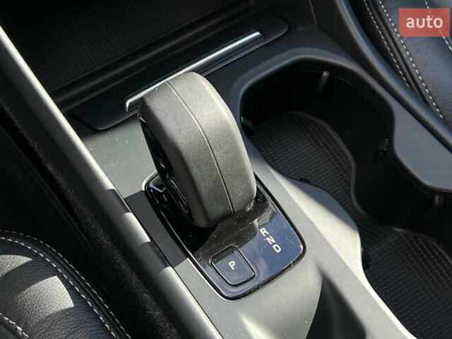 Білий Вольво XC40, об'ємом двигуна 1.97 л та пробігом 126 тис. км за 20499 $, фото 15 на Automoto.ua