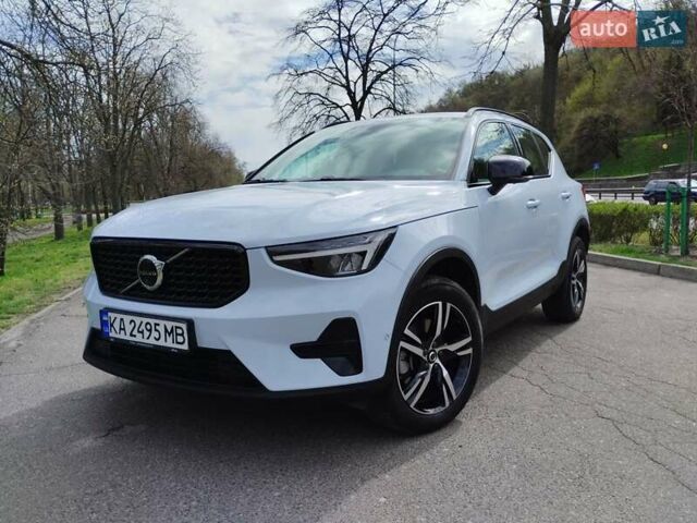 Білий Вольво XC40, об'ємом двигуна 2 л та пробігом 21 тис. км за 37100 $, фото 35 на Automoto.ua
