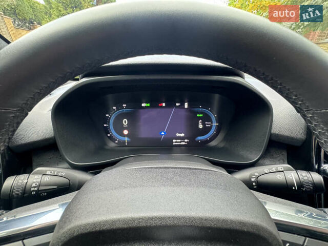 Белый Вольво XC40, объемом двигателя 0 л и пробегом 47 тыс. км за 26499 $, фото 32 на Automoto.ua