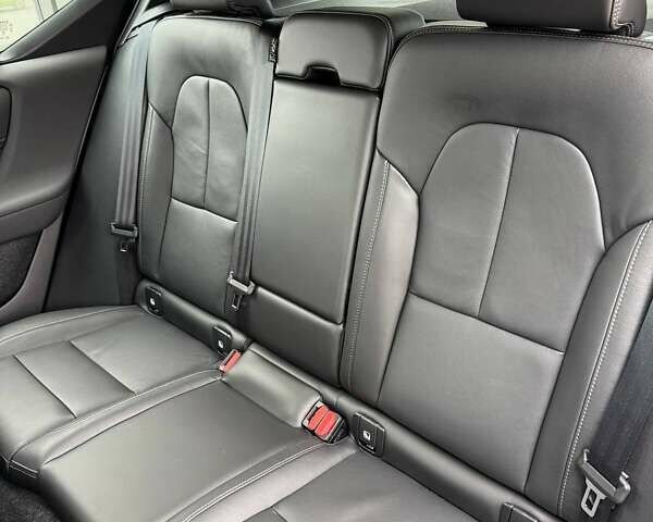 Белый Вольво XC40, объемом двигателя 1.97 л и пробегом 2 тыс. км за 42633 $, фото 12 на Automoto.ua