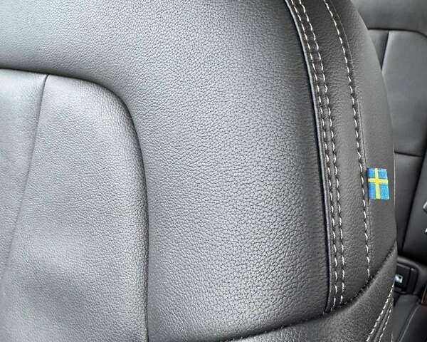 Белый Вольво XC40, объемом двигателя 1.97 л и пробегом 2 тыс. км за 42633 $, фото 27 на Automoto.ua