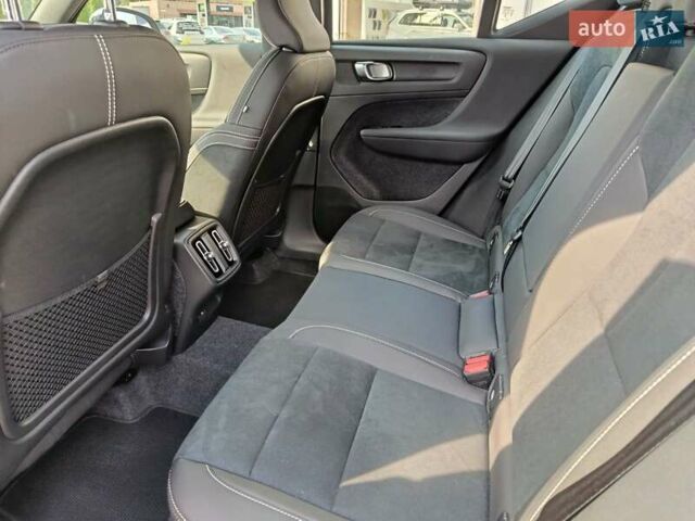 Бежевый Вольво XC40, объемом двигателя 1.97 л и пробегом 4 тыс. км за 45800 $, фото 17 на Automoto.ua