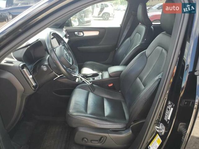 Черный Вольво XC40, объемом двигателя 0 л и пробегом 144 тыс. км за 7100 $, фото 6 на Automoto.ua