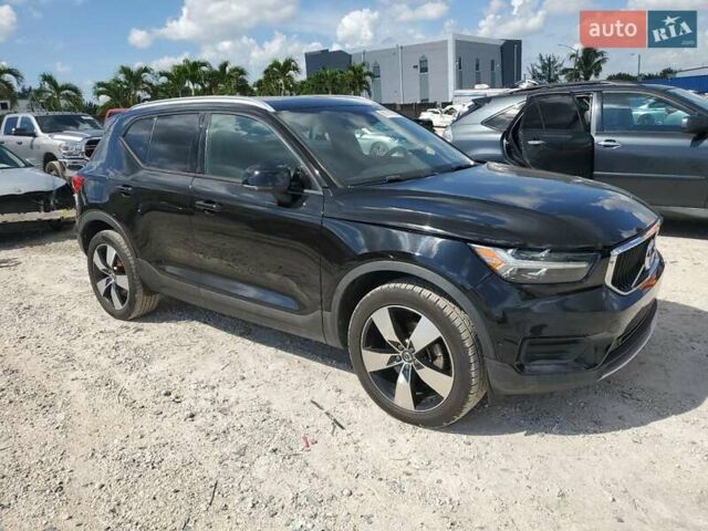 Черный Вольво XC40, объемом двигателя 0 л и пробегом 144 тыс. км за 7100 $, фото 3 на Automoto.ua