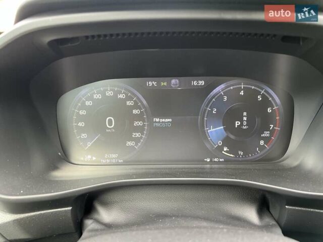 Черный Вольво XC40, объемом двигателя 1.97 л и пробегом 213 тыс. км за 21999 $, фото 22 на Automoto.ua