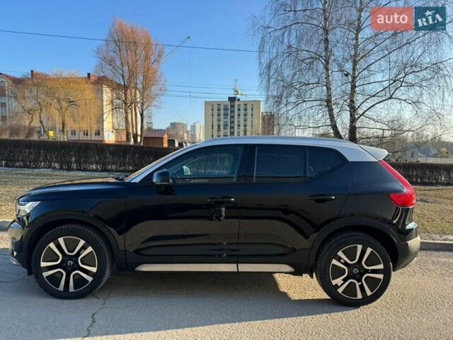 Черный Вольво XC40, объемом двигателя 1.97 л и пробегом 192 тыс. км за 26777 $, фото 5 на Automoto.ua