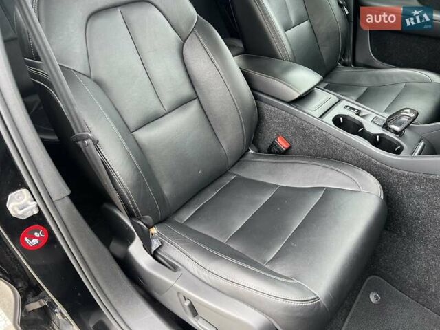 Черный Вольво XC40, объемом двигателя 1.97 л и пробегом 213 тыс. км за 21999 $, фото 35 на Automoto.ua