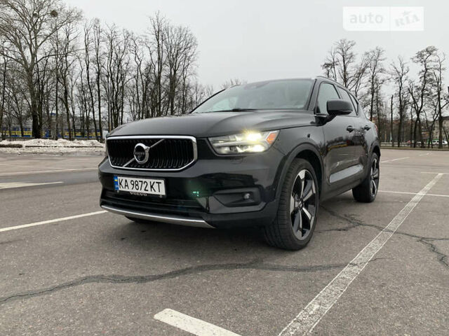 Чорний Вольво XC40, об'ємом двигуна 1.97 л та пробігом 59 тис. км за 28000 $, фото 8 на Automoto.ua