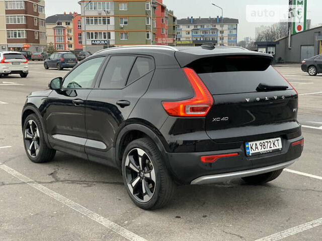 Чорний Вольво XC40, об'ємом двигуна 1.97 л та пробігом 59 тис. км за 28000 $, фото 15 на Automoto.ua