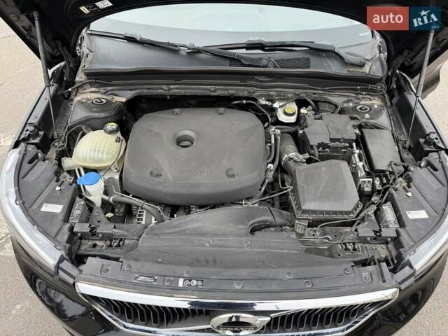 Черный Вольво XC40, объемом двигателя 1.97 л и пробегом 78 тыс. км за 27100 $, фото 24 на Automoto.ua