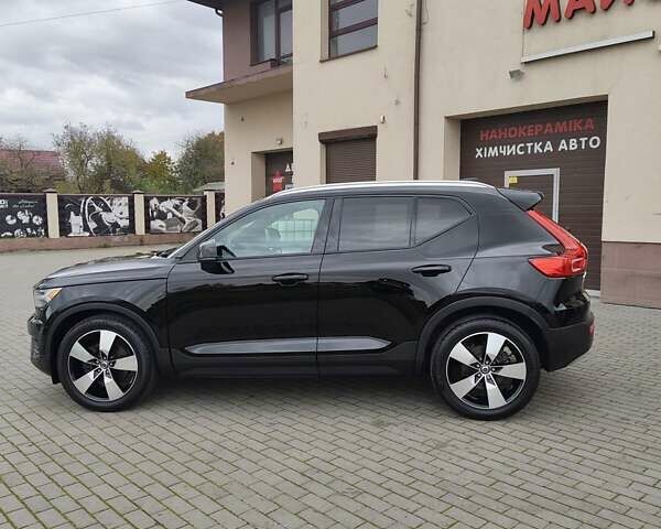 Вольво XC40 2019 в Львове на Automoto.ua Черный Вольво XC40, объемом двигателя 2 л и пробегом 149 тыс. км за 22900 $, фото 6 на Automoto.ua