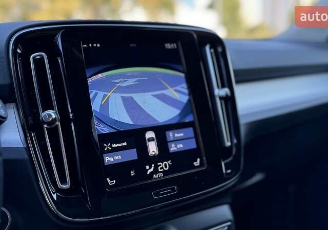 Черный Вольво XC40, объемом двигателя 1.97 л и пробегом 91 тыс. км за 23500 $, фото 26 на Automoto.ua