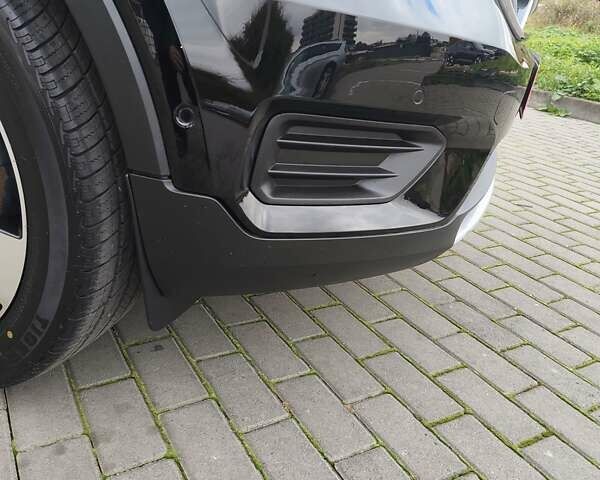 Вольво XC40 2019 в Львове на Automoto.ua Черный Вольво XC40, объемом двигателя 2 л и пробегом 149 тыс. км за 22900 $, фото 12 на Automoto.ua