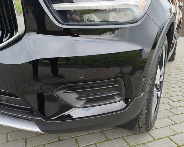 Вольво XC40 2019 в Львове на Automoto.ua Черный Вольво XC40, объемом двигателя 2 л и пробегом 149 тыс. км за 22900 $, фото 11 на Automoto.ua