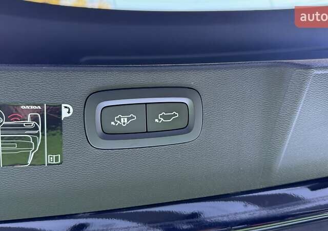 Вольво XC40 2019 в Киеве на Automoto.ua Черный Вольво XC40, объемом двигателя 1.97 л и пробегом 91 тыс. км за 22999 $, фото 36 на Automoto.ua