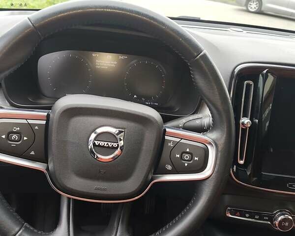 Вольво XC40 2019 в Львове на Automoto.ua Черный Вольво XC40, объемом двигателя 2 л и пробегом 149 тыс. км за 22900 $, фото 23 на Automoto.ua