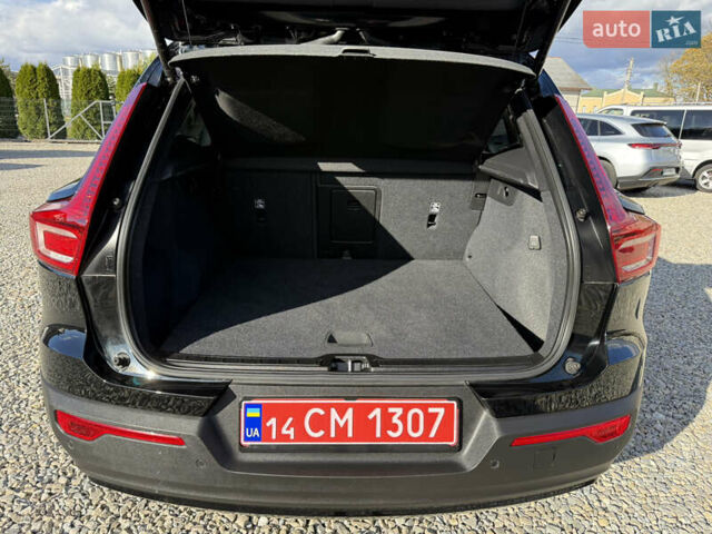 Черный Вольво XC40, объемом двигателя 0 л и пробегом 140 тыс. км за 24300 $, фото 29 на Automoto.ua