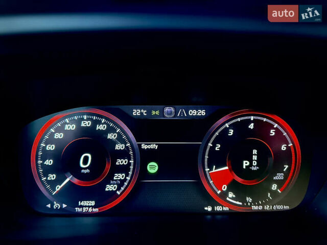 Черный Вольво XC40, объемом двигателя 1.97 л и пробегом 143 тыс. км за 18999 $, фото 36 на Automoto.ua