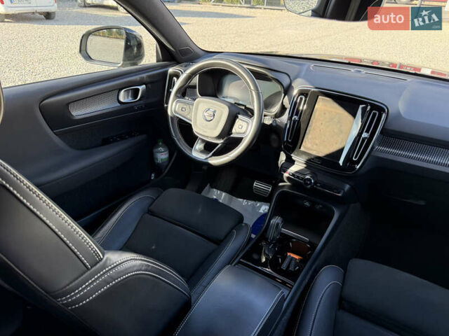 Черный Вольво XC40, объемом двигателя 0 л и пробегом 140 тыс. км за 24300 $, фото 36 на Automoto.ua