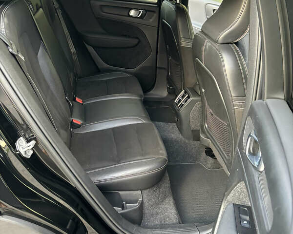 Черный Вольво XC40, объемом двигателя 0 л и пробегом 138 тыс. км за 25600 $, фото 20 на Automoto.ua