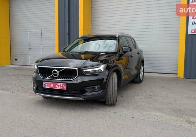 Черный Вольво XC40, объемом двигателя 1.97 л и пробегом 233 тыс. км за 26100 $, фото 5 на Automoto.ua
