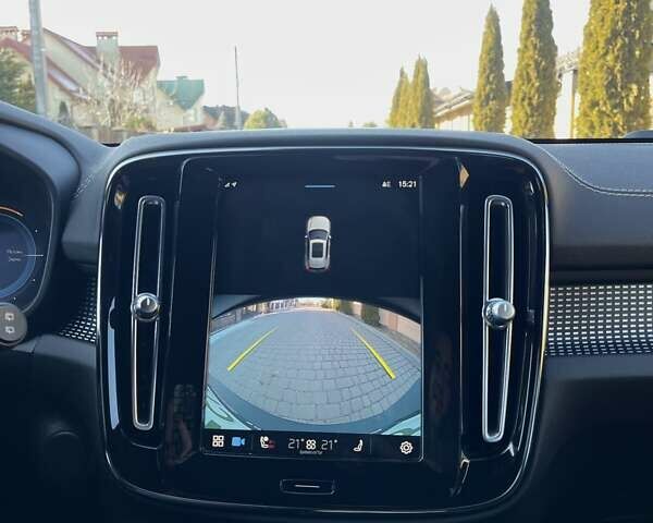 Черный Вольво XC40, объемом двигателя 0 л и пробегом 77 тыс. км за 28800 $, фото 34 на Automoto.ua