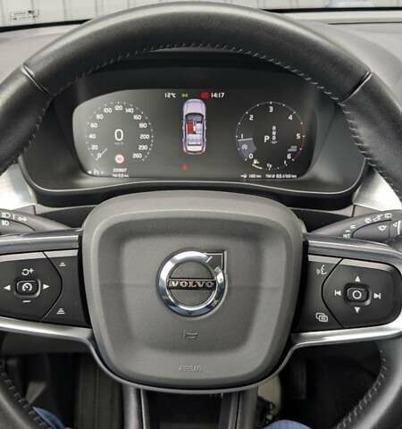 Черный Вольво XC40, объемом двигателя 1.97 л и пробегом 233 тыс. км за 26100 $, фото 37 на Automoto.ua