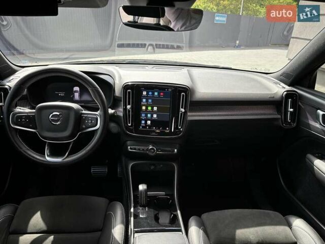 Черный Вольво XC40, объемом двигателя 0 л и пробегом 136 тыс. км за 24900 $, фото 14 на Automoto.ua