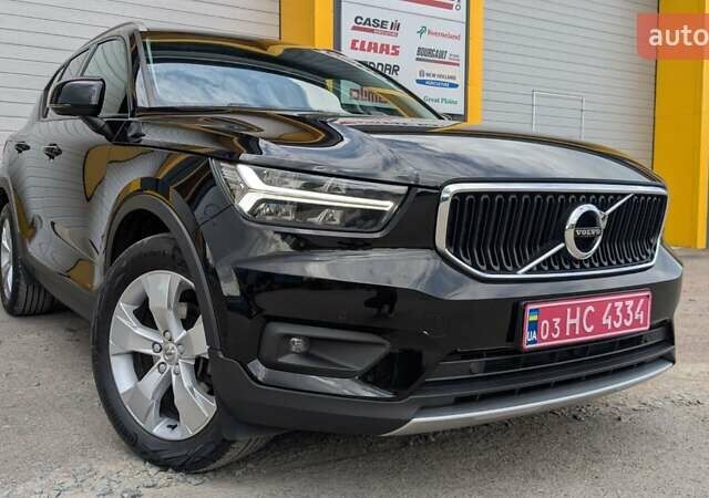 Черный Вольво XC40, объемом двигателя 1.97 л и пробегом 233 тыс. км за 26100 $, фото 7 на Automoto.ua