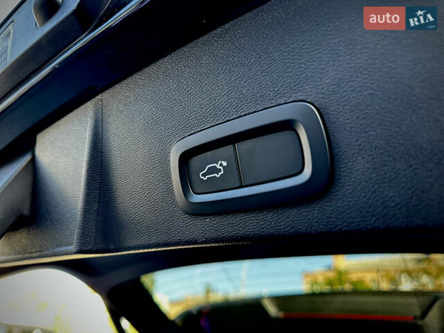 Черный Вольво XC40, объемом двигателя 1.97 л и пробегом 143 тыс. км за 19000 $, фото 39 на Automoto.ua