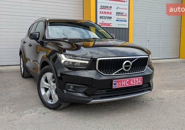 Черный Вольво XC40, объемом двигателя 1.97 л и пробегом 233 тыс. км за 26100 $, фото 3 на Automoto.ua