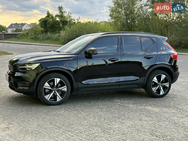 Черный Вольво XC40, объемом двигателя 0 л и пробегом 138 тыс. км за 25600 $, фото 1 на Automoto.ua