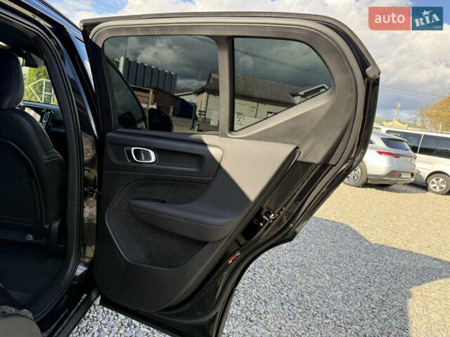 Черный Вольво XC40, объемом двигателя 0 л и пробегом 140 тыс. км за 24300 $, фото 33 на Automoto.ua