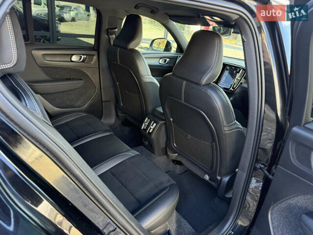 Черный Вольво XC40, объемом двигателя 0 л и пробегом 140 тыс. км за 24300 $, фото 53 на Automoto.ua