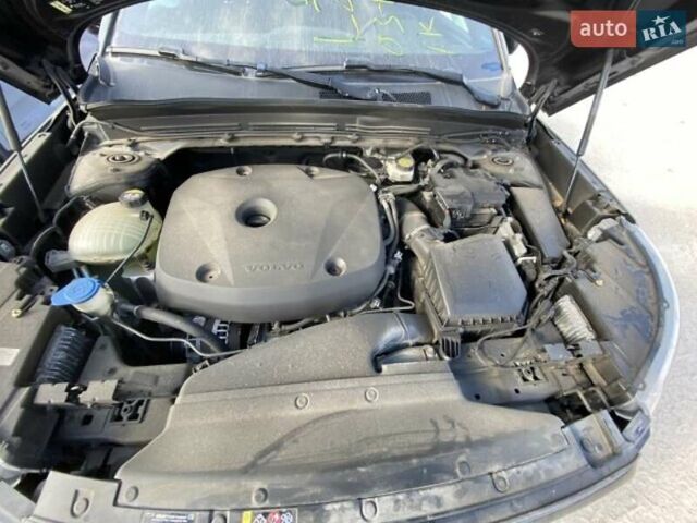Черный Вольво XC40, объемом двигателя 2 л и пробегом 74 тыс. км за 18800 $, фото 5 на Automoto.ua