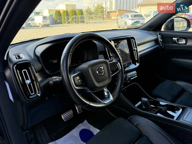 Черный Вольво XC40, объемом двигателя 0 л и пробегом 140 тыс. км за 24300 $, фото 48 на Automoto.ua