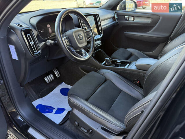 Черный Вольво XC40, объемом двигателя 0 л и пробегом 140 тыс. км за 24300 $, фото 47 на Automoto.ua
