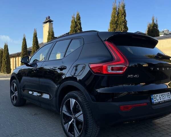 Черный Вольво XC40, объемом двигателя 0 л и пробегом 77 тыс. км за 28800 $, фото 7 на Automoto.ua