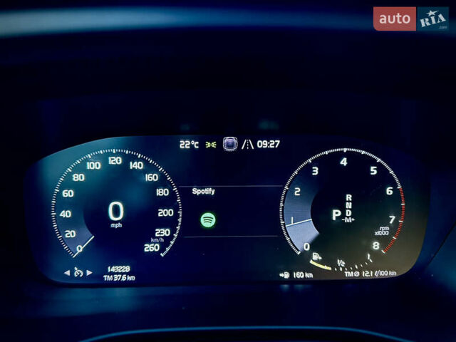 Черный Вольво XC40, объемом двигателя 1.97 л и пробегом 143 тыс. км за 18999 $, фото 37 на Automoto.ua
