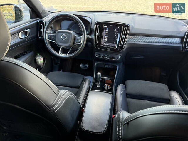 Черный Вольво XC40, объемом двигателя 0 л и пробегом 140 тыс. км за 24300 $, фото 55 на Automoto.ua