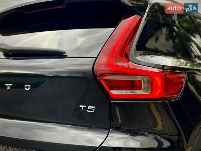 Черный Вольво XC40, объемом двигателя 1.97 л и пробегом 73 тыс. км за 24500 $, фото 6 на Automoto.ua