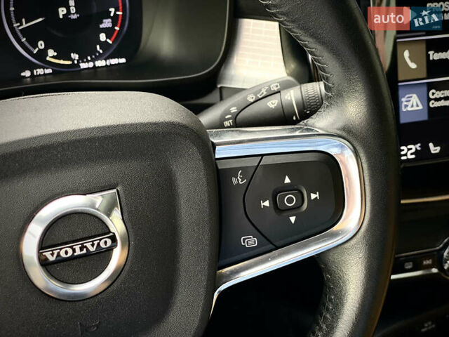Черный Вольво XC40, объемом двигателя 1.97 л и пробегом 73 тыс. км за 24500 $, фото 19 на Automoto.ua